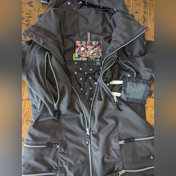 Burton Small Snow/Ski Jacket - Picture 3 of 16